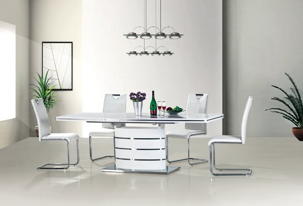 nowoczesny stół z krzesłami