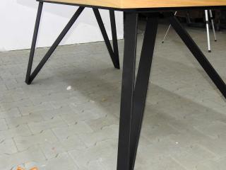 stół rozkładany s72 metalowe nogi w kształcie litery V - zdjęcie producenta