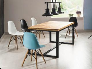 zestaw stół z krzesłami loft w industrialnym wnętrzu - nowoczesny design