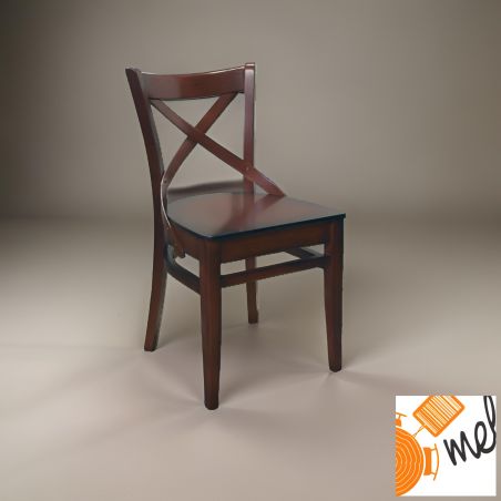 Niezwykły Design: Drewniane Krzesło z Oparciem X
