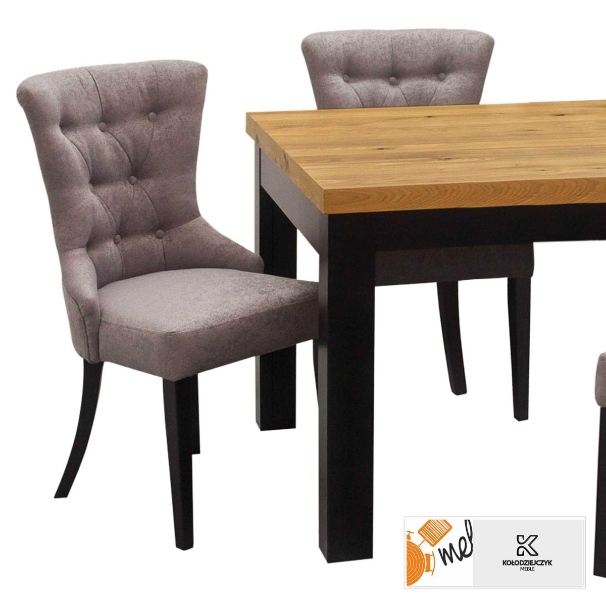 Kwadratowy stół rozkładany Z35K z krzesłami na czarnych nogach